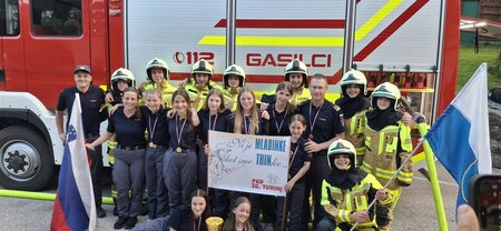 Mlade gasilke iz Zg. Tuhinja so se uvrstile na olimpijado (10)